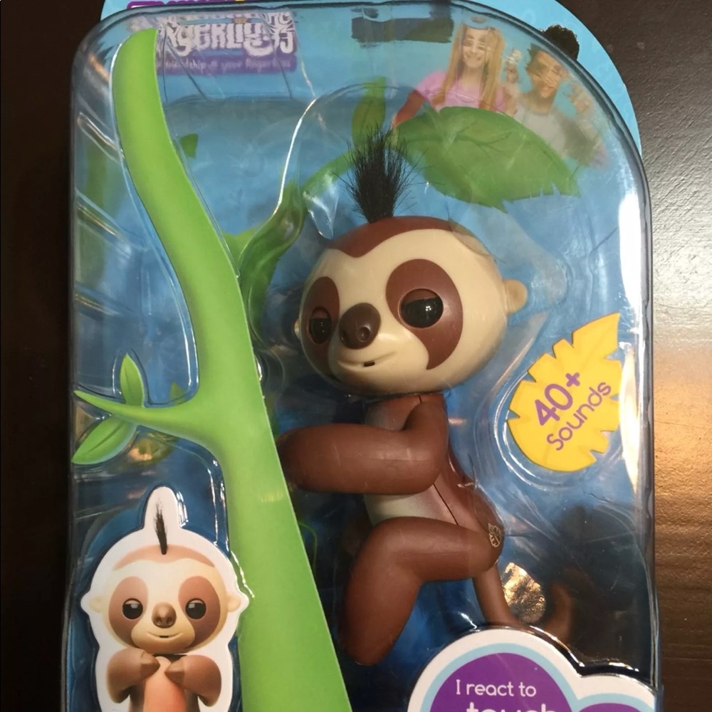 Baby sloth fingerlings will trade for play set