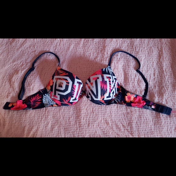 Wear Everywhere Push-up bra by PINK - Picture 1 of 3