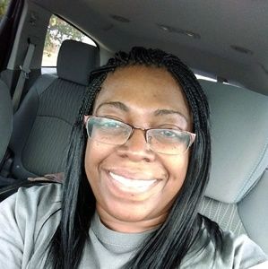 Meet your Posher, Pamela