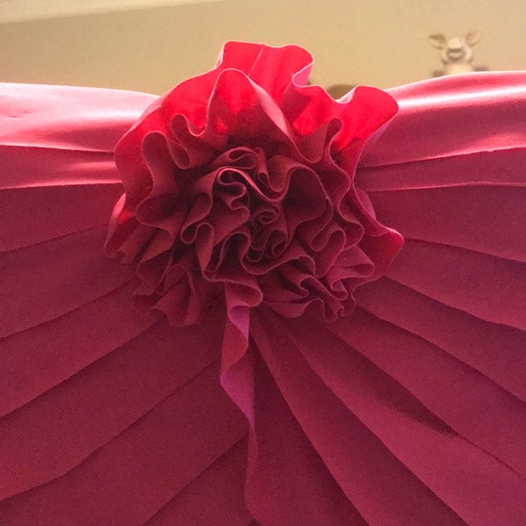 Dress - Picture 3 of 4