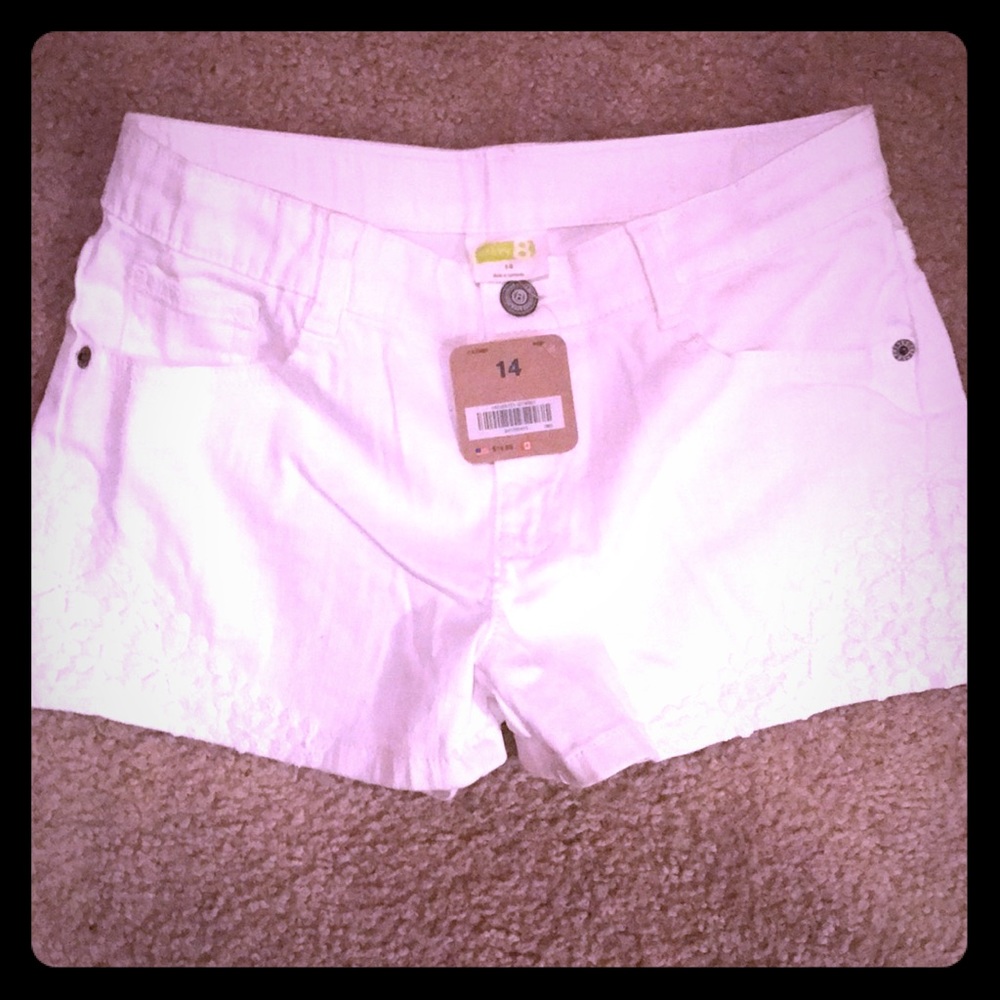 BRAND NEW CRAZY 8 Girl Shorts (FREE GIFT INCLUDED)