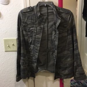 Express camo jacket