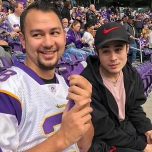 Meet your Posher, Nicholas