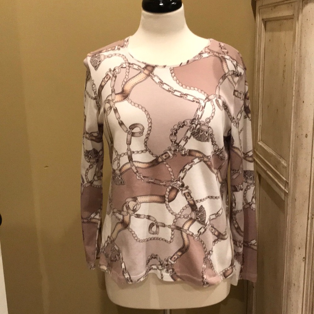 Long sleeved tee