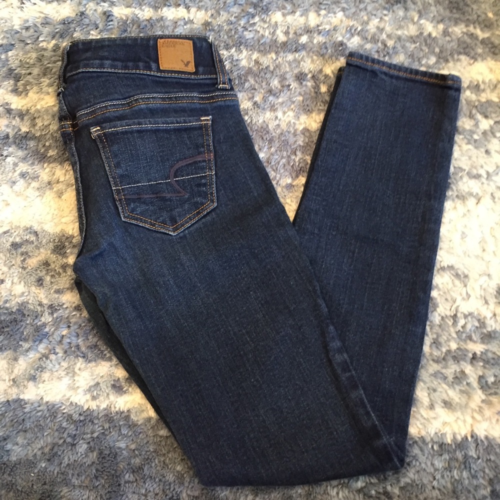 Size 2R American Eagle stretch super skinny jeans