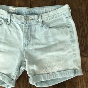 GAP Sexy boyfriend jeans shorts light wash