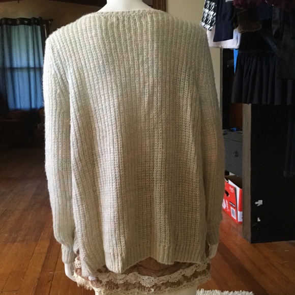 Lauren Conrad cozy sweater - Picture 5 of 7