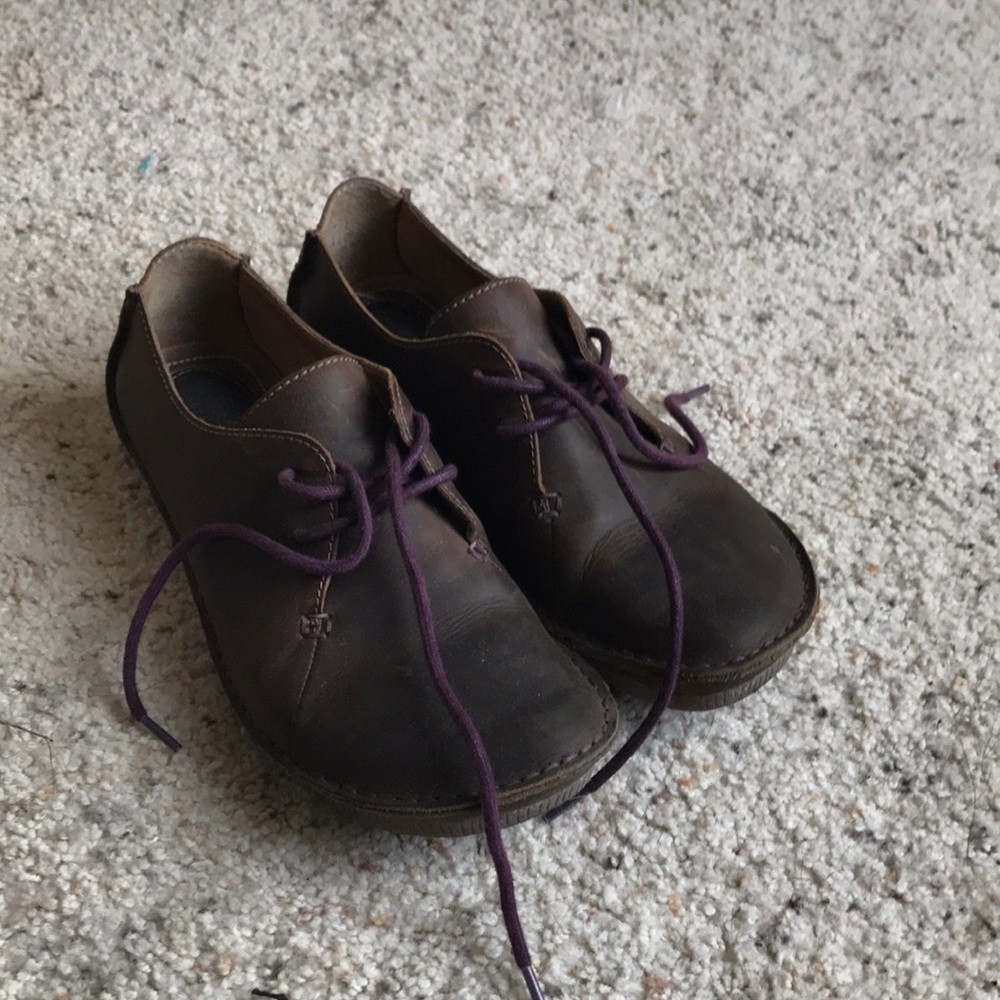 Clark’s shoes