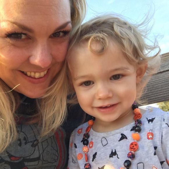 Meet your Posher, Andra - Picture 1 of 1