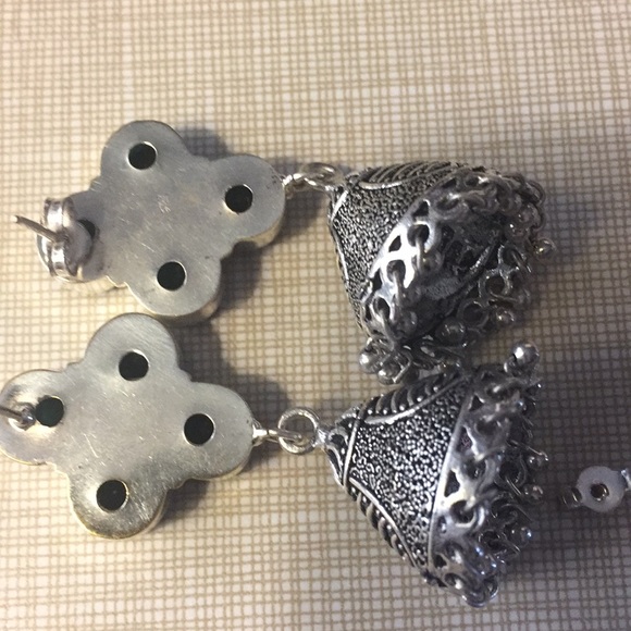 Beautiful handcrafted artisan Indian earrings - Picture 6 of 10