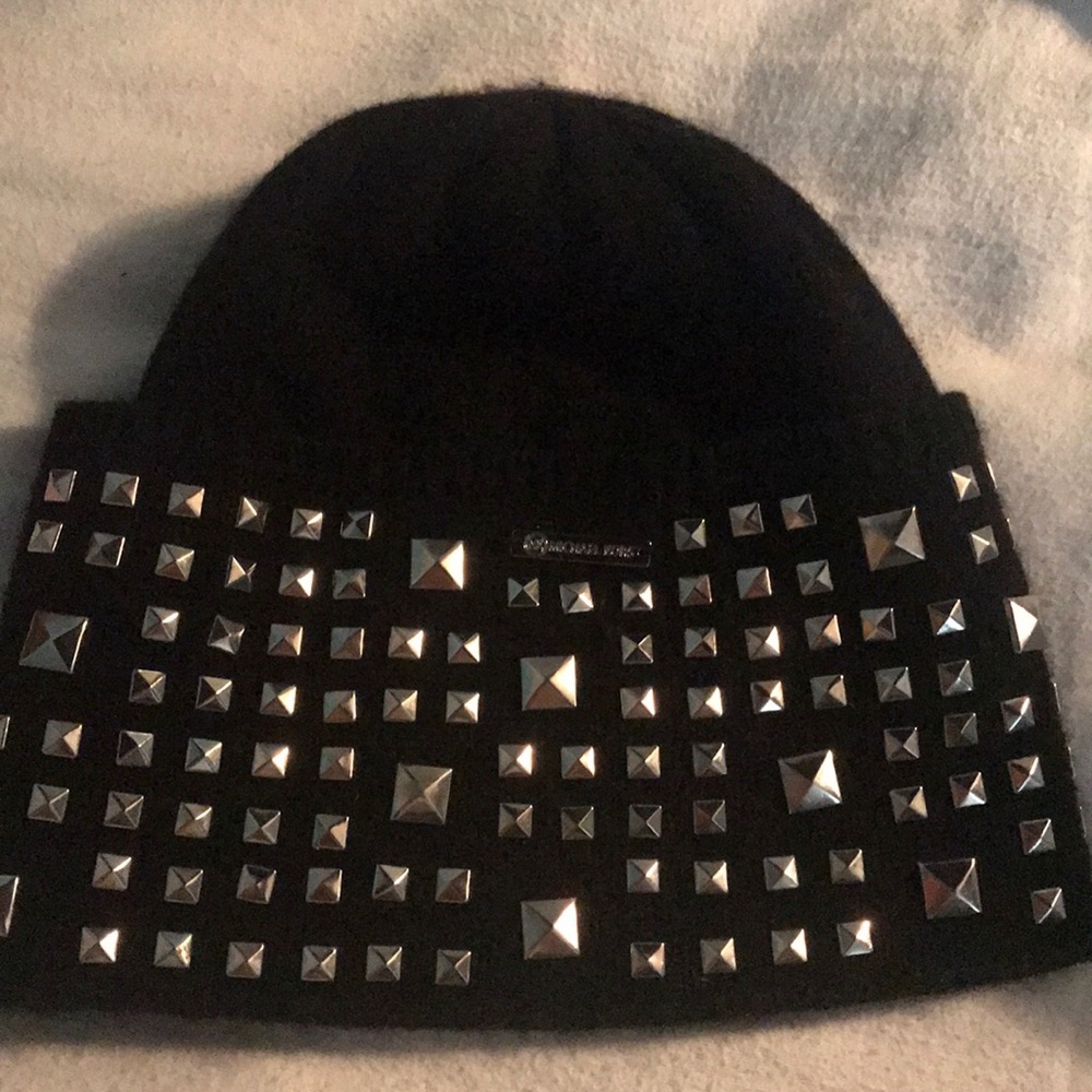 100% Wool Michael Kors Hat