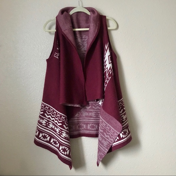 Sweaters - Soft Aztec blanket vest • NWOT