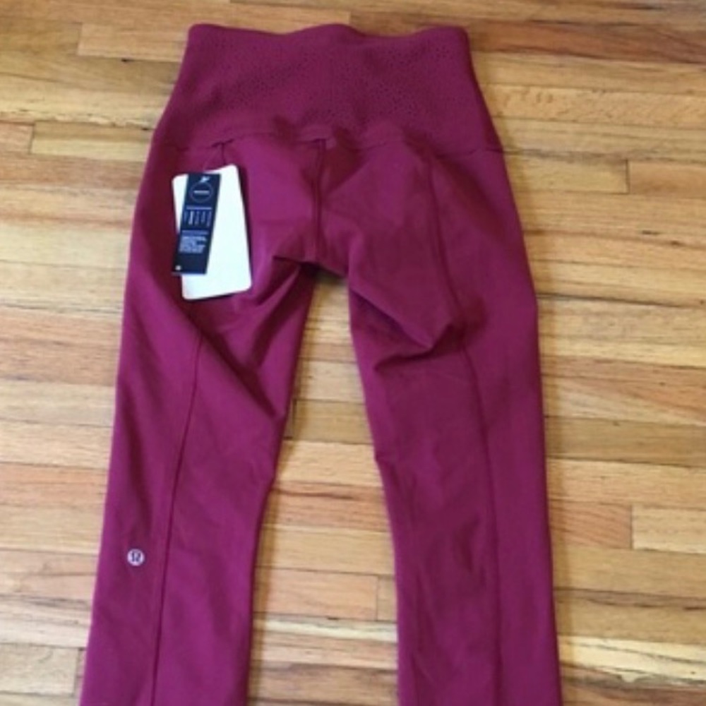 Lululemon 7/8 Leggings!
