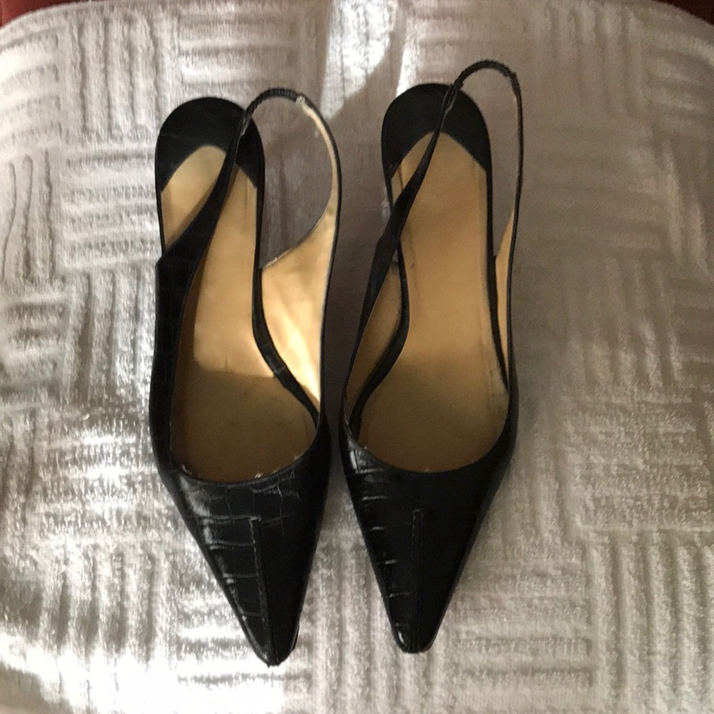 Cute pointed Black Italian Leather slings