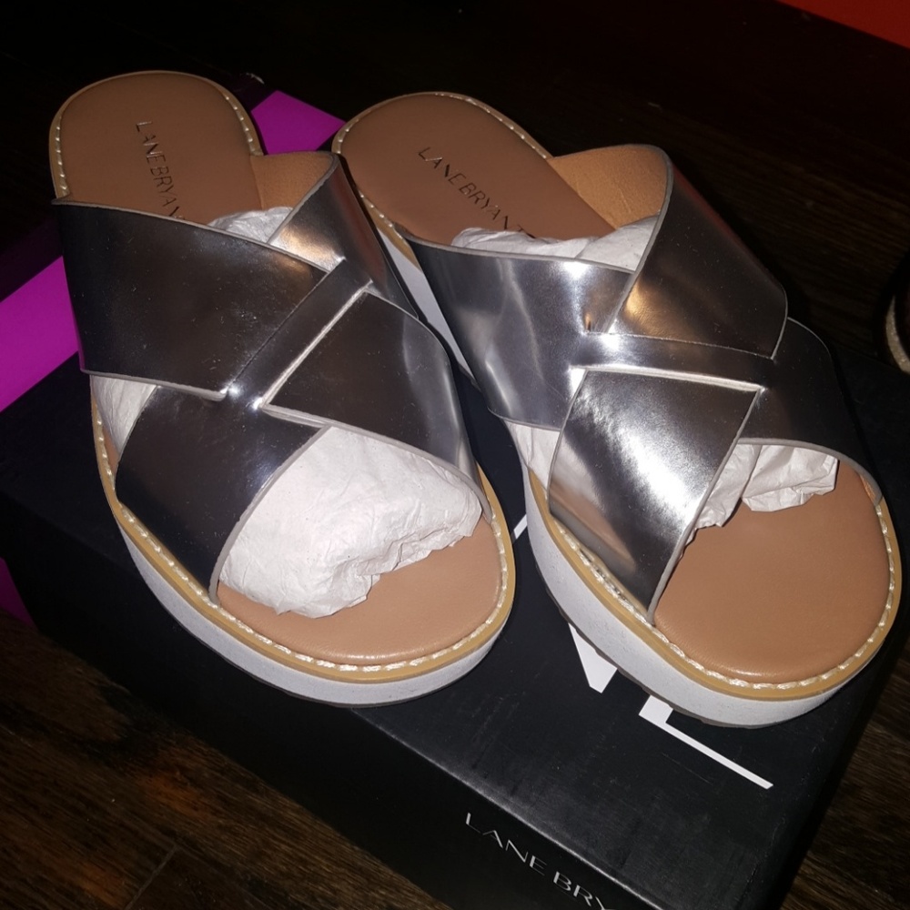 Silver Platforms
