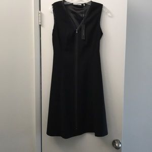 T tahari black zipper dress