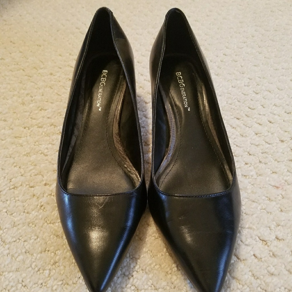 BCBGeneration kitten heels