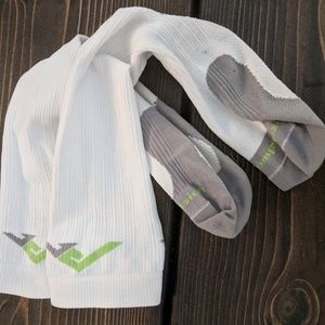 Pro Compression white marathon socks