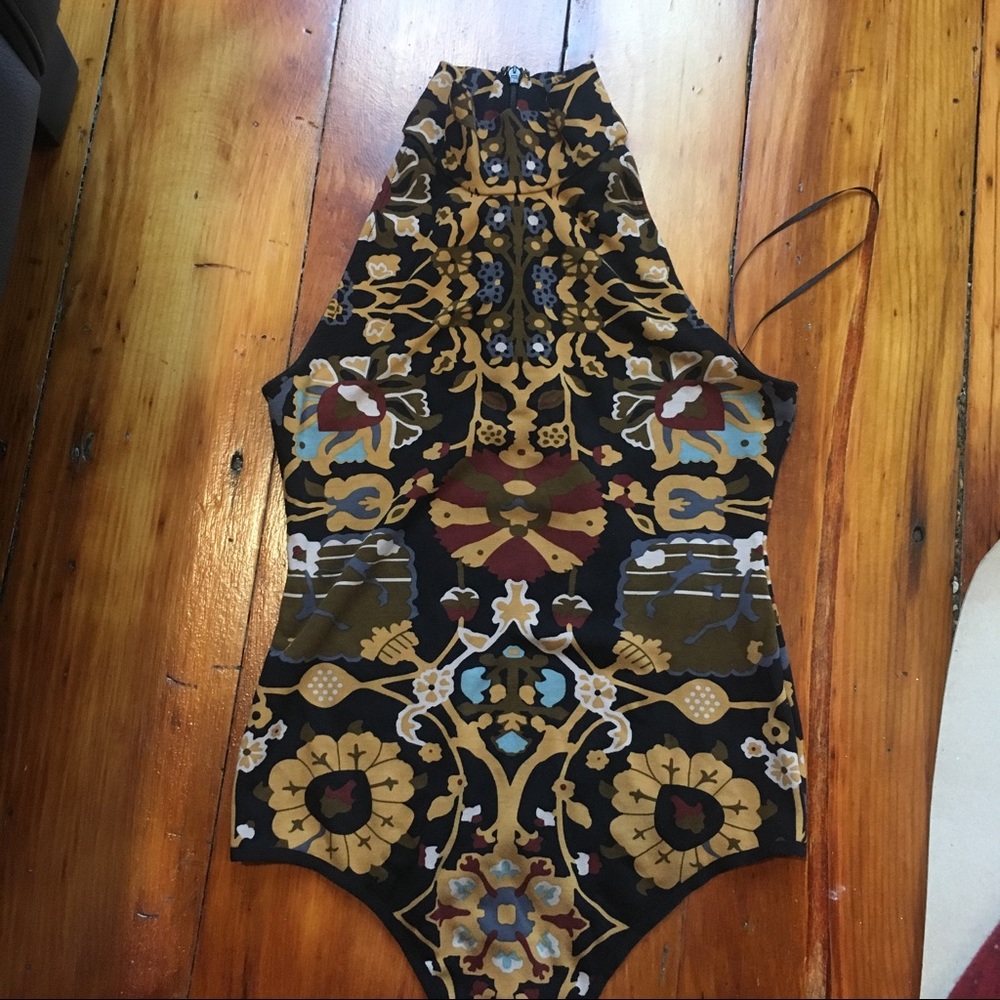 ✌🏻Free People Almost Famous Body Suit