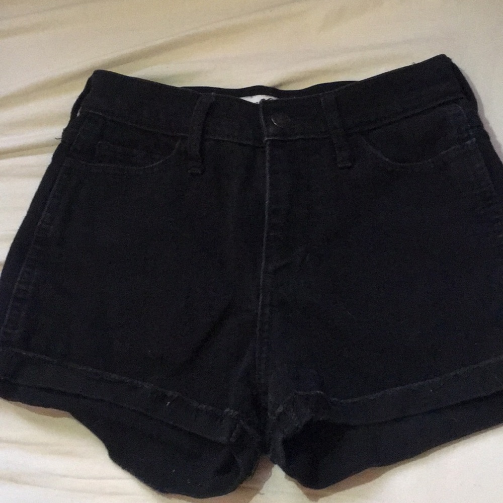 Hollister black high waisted shorts