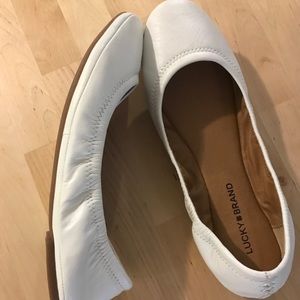 White Flats like new