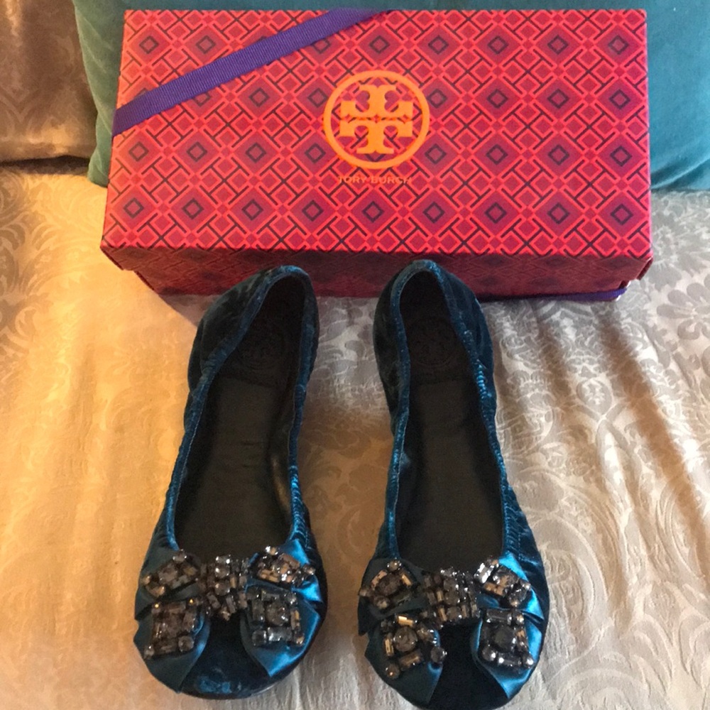 Tory Burch Azalea Flat Cotton Velvet in Petrol