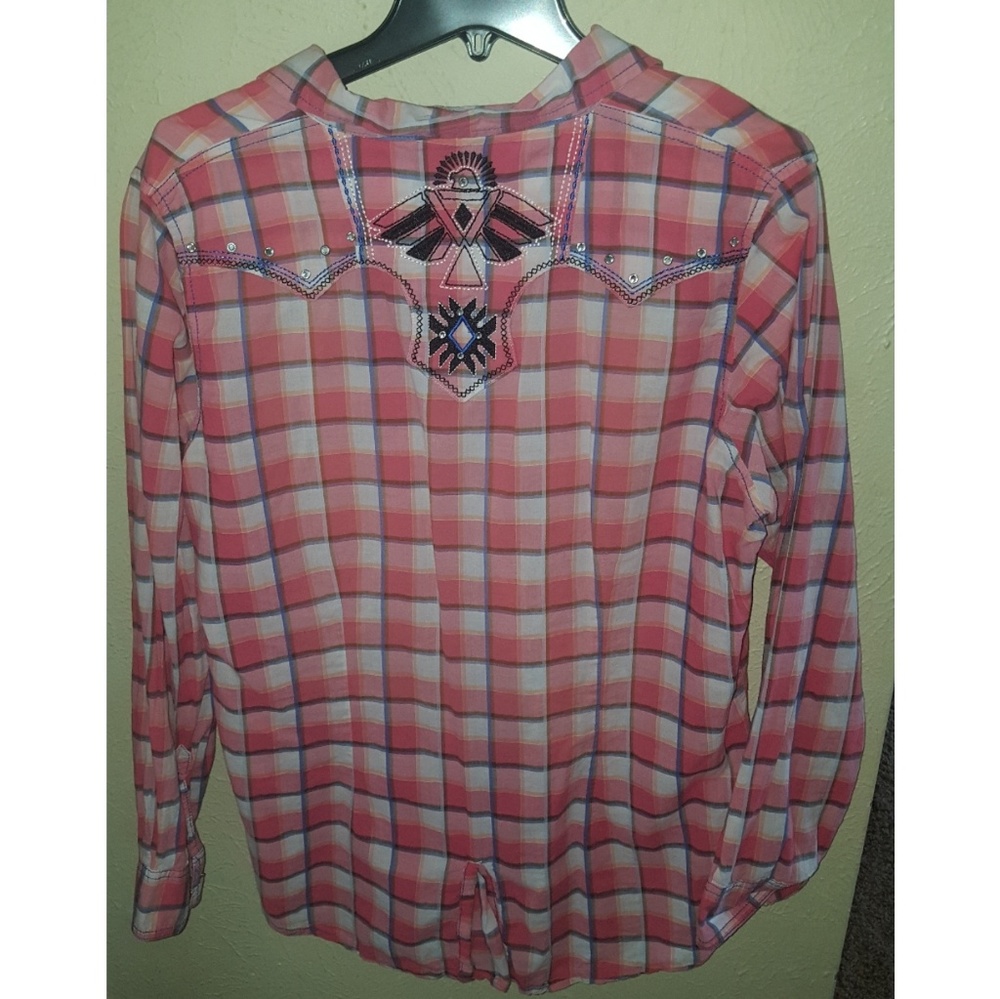 Button down - Picture 2 of 3