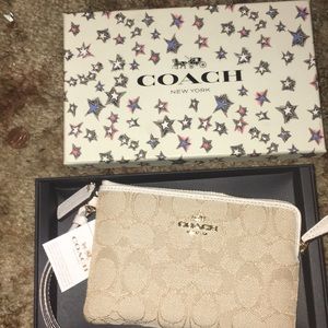 Coach wallet