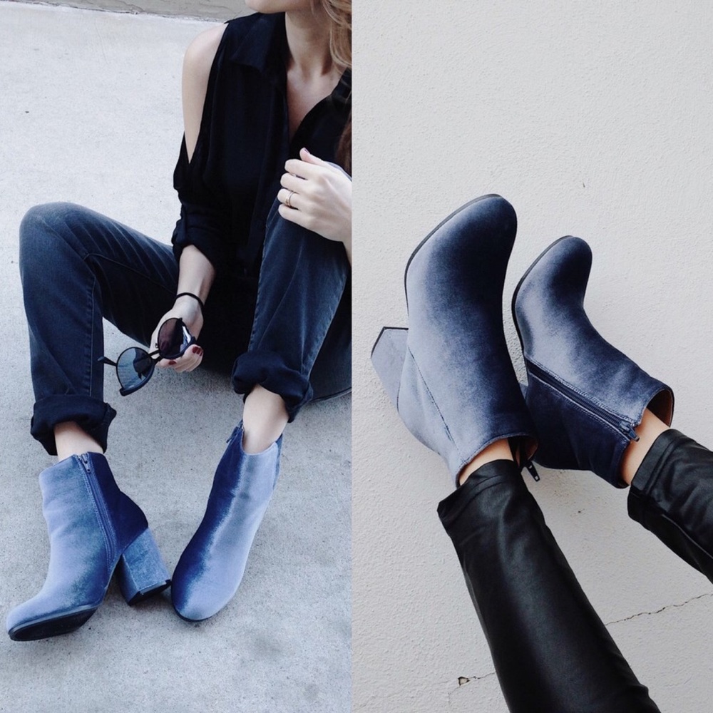 ICE BLUE VELVET ANKLE BOOTS