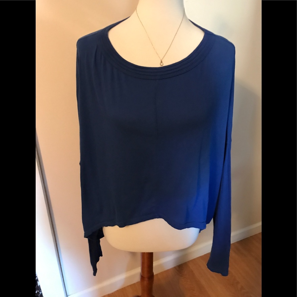 Anthropologie Ttee shirt