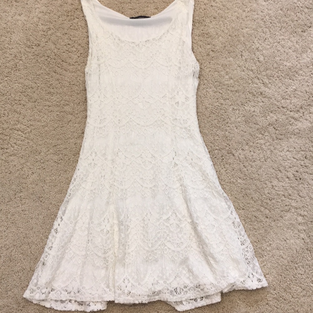 Used white short dress