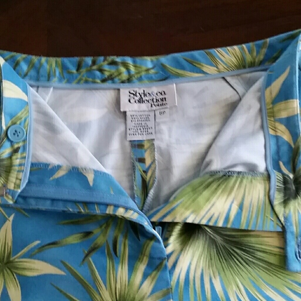 Capris - Picture 3 of 5