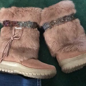 Rabbit fur boots