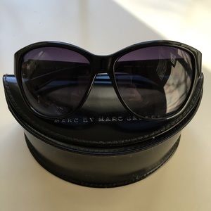 Marc by Marc Jacobs Sunglasses with case