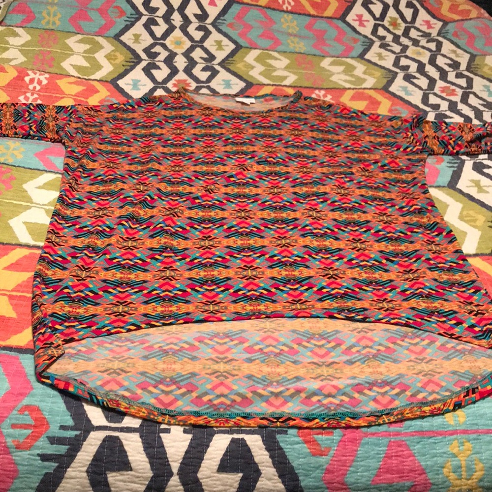 LulaRoe Irma Tunic Size S