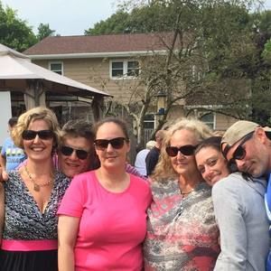 Meet your Posher, Lori