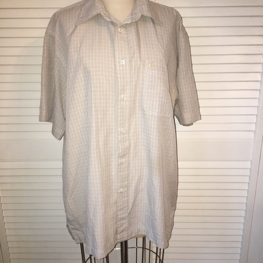 ✨IZOD Short Sleeve Button Down✨