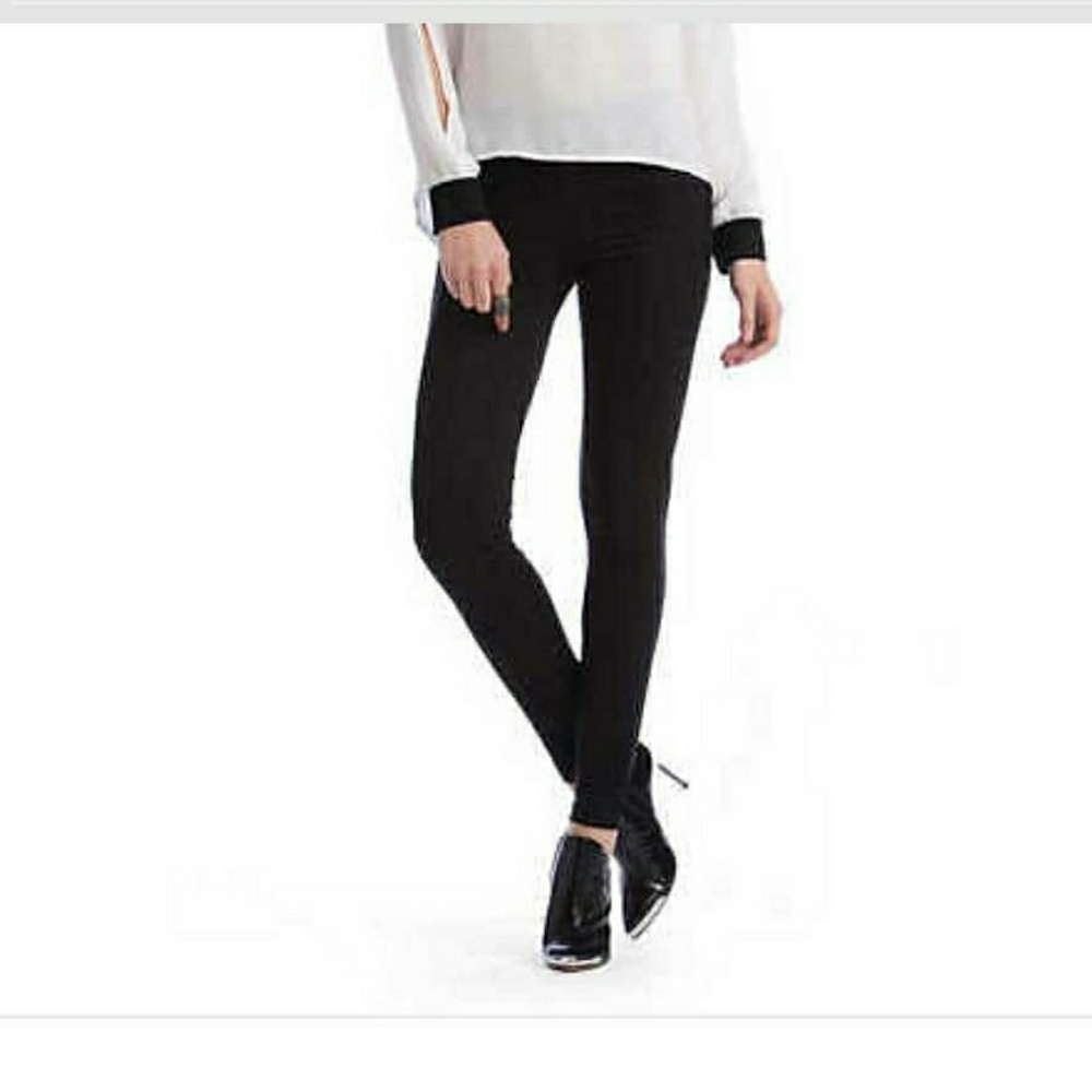 HUE Microsuede Leggings