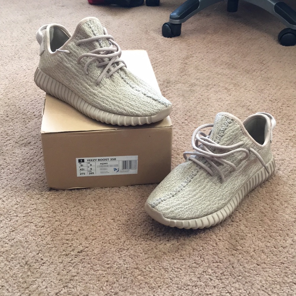 High quality UA yeezy oxford tan size 9.5 fits 10