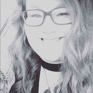 Meet your Posher, Mackenzie