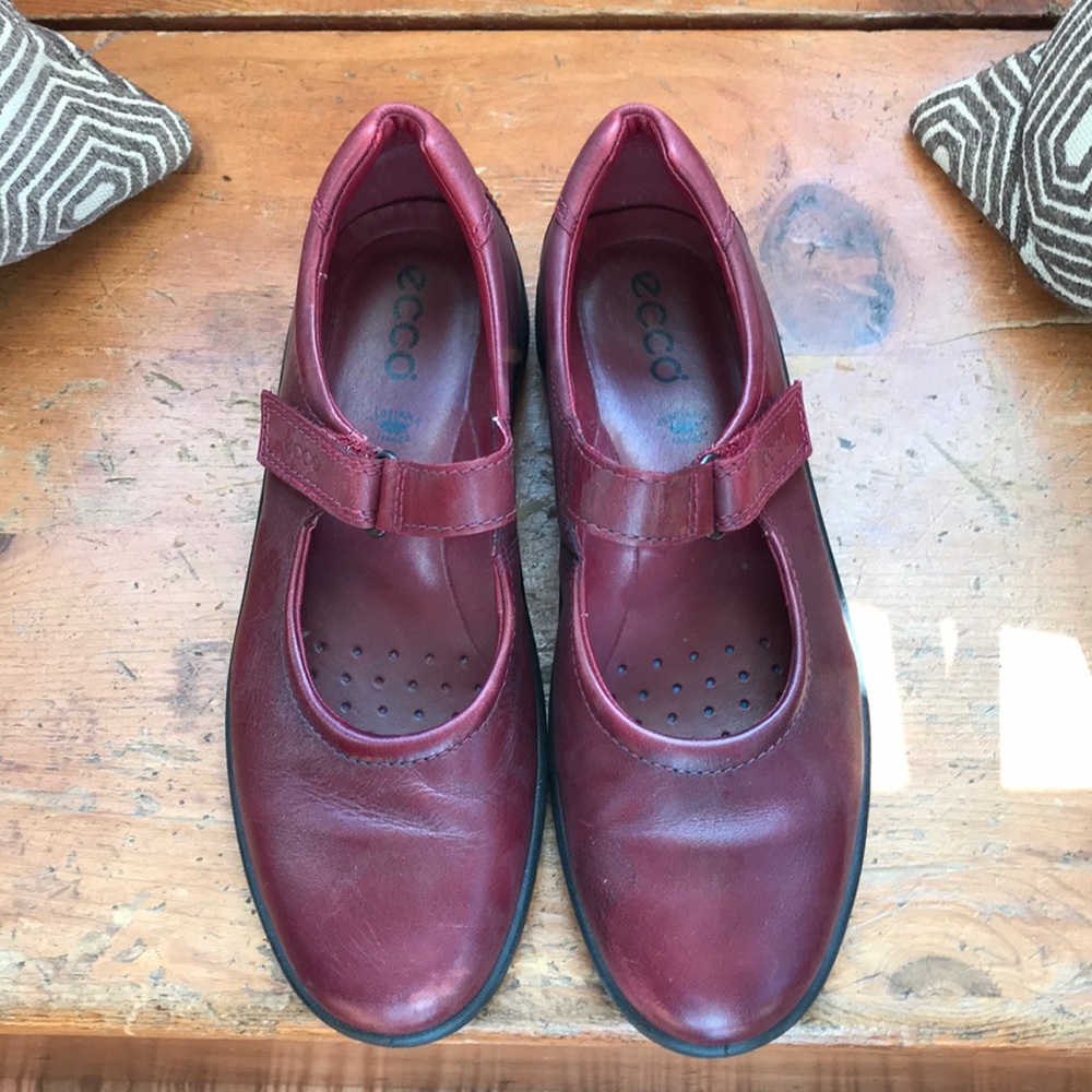 Echo maryjane shoes