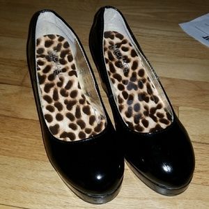 Michael kors wedge heel black gold