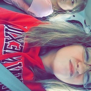 Meet your Posher, Abigail