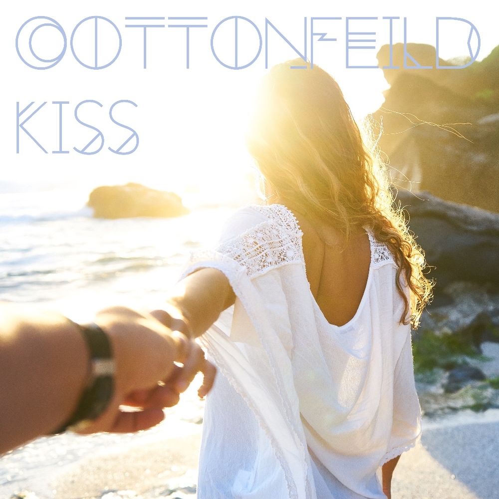 Cottonfield Kiss - Romantic Collection