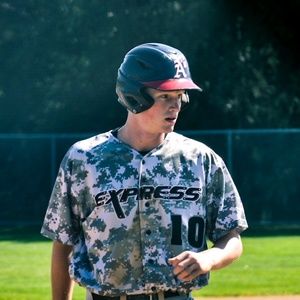 Meet your Posher, Zach