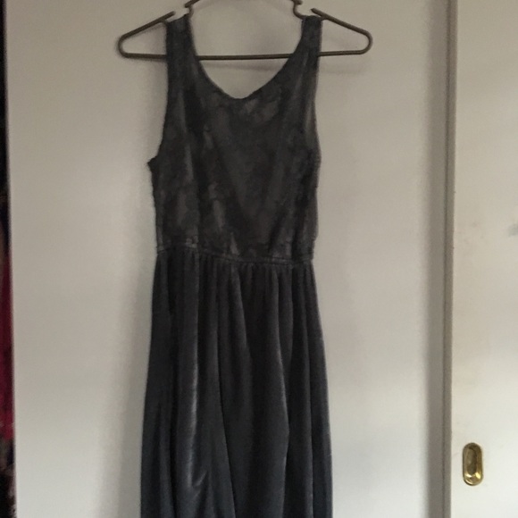 Grey dress - Picture 3 of 4