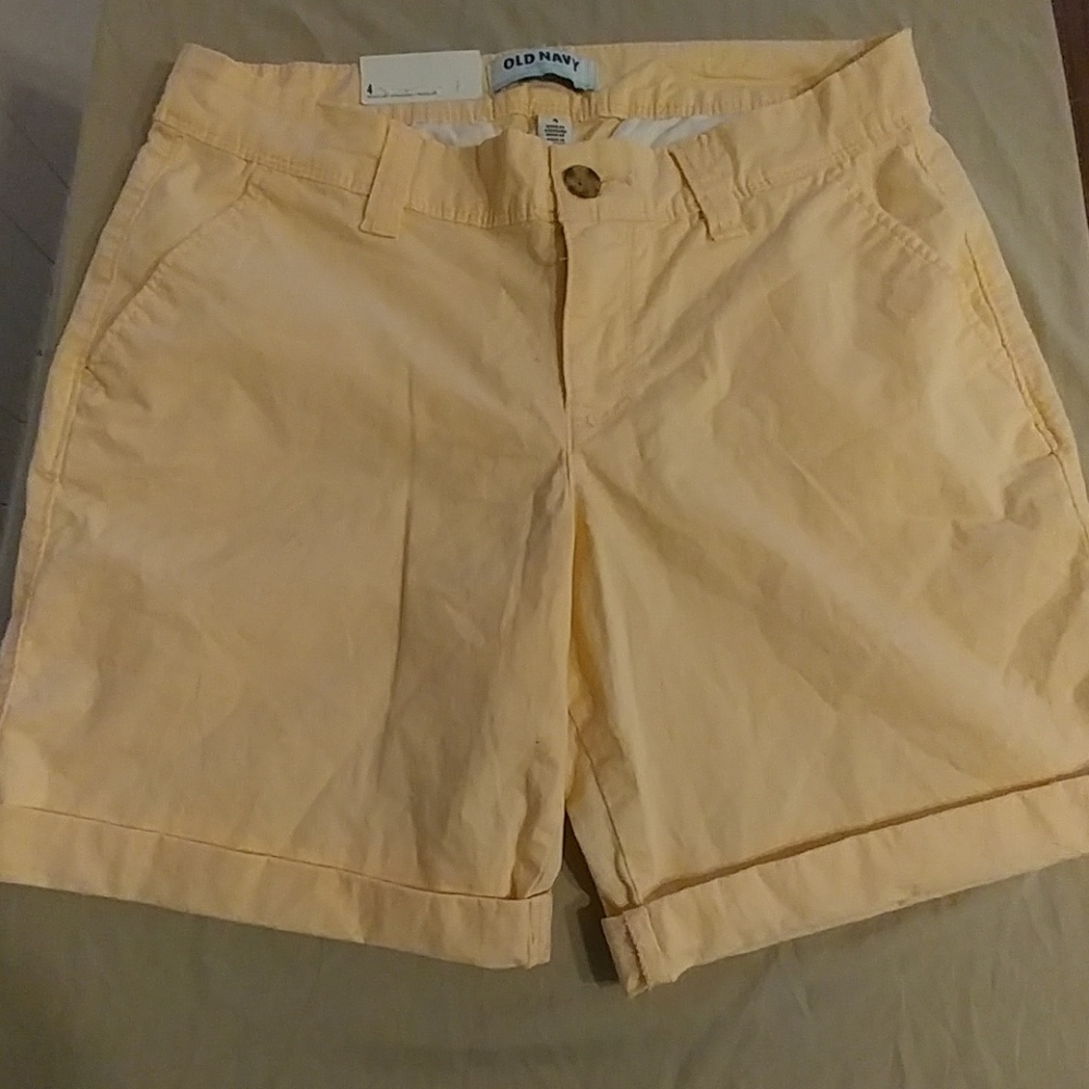 OLD NAVY SHORTS