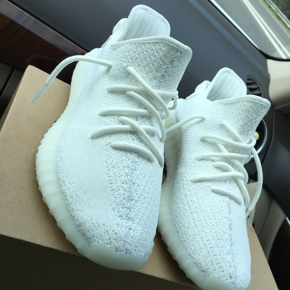 Yeezy Boost v2 Triple White