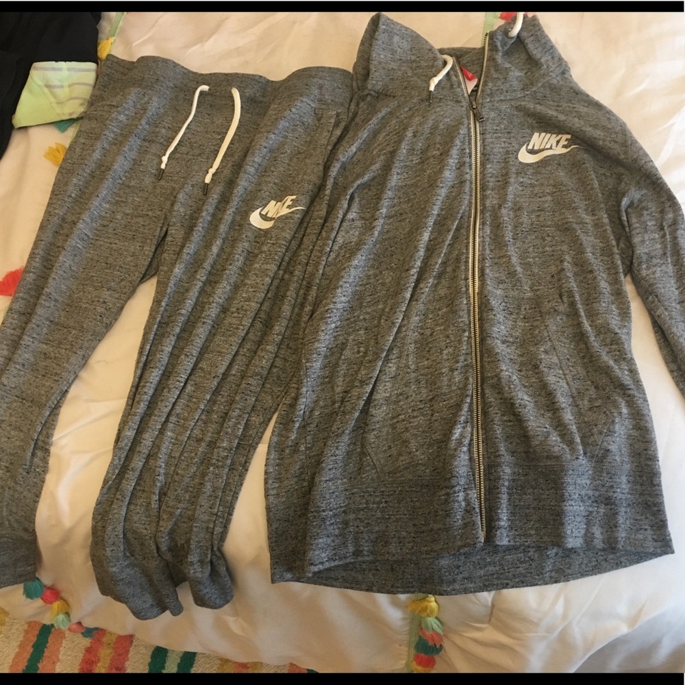 Nike jacket & sweats
