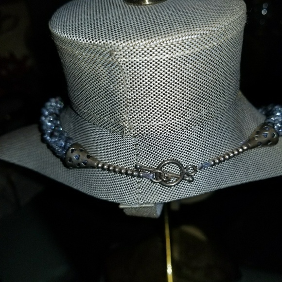 Handmade Jewelry (matching set) - Picture 4 of 5